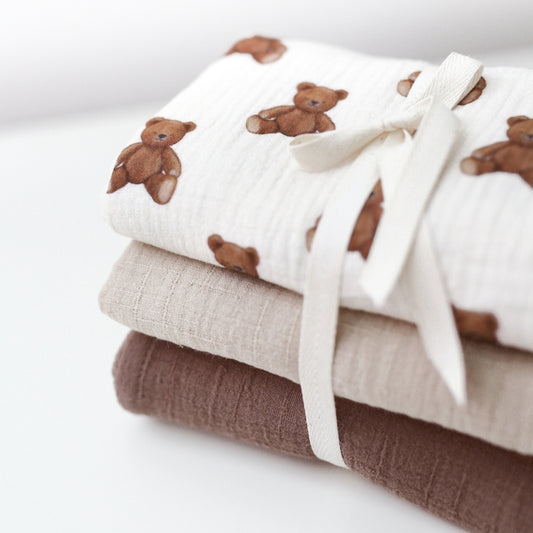 Teddy bears muslin diapers