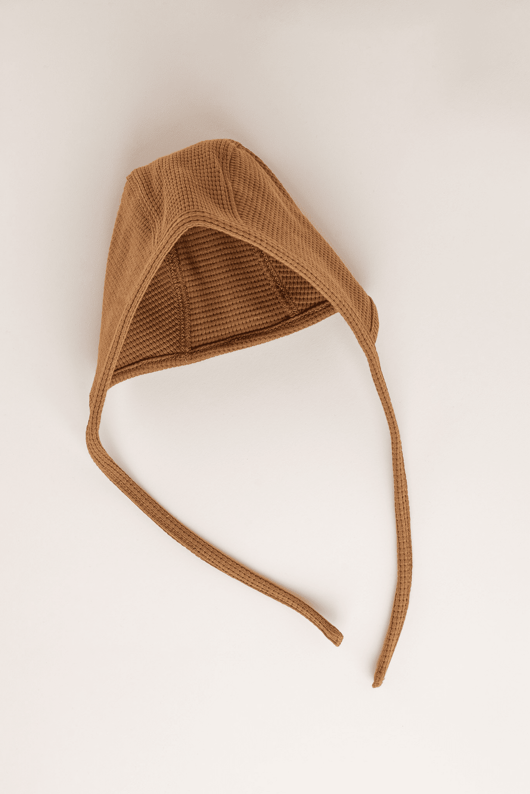 Caramel knitted baby hat (-20%)