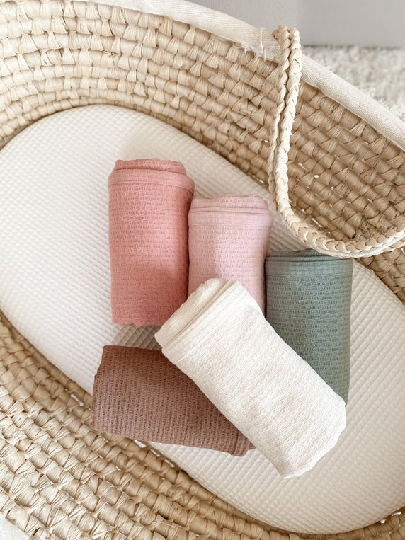 Soft waffle mini swaddle (-50%)