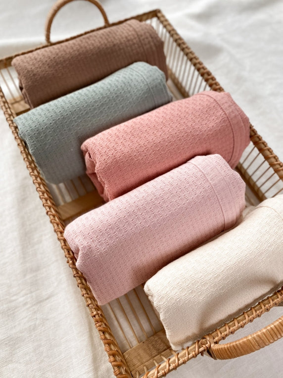 Soft waffle mini swaddle (-50%)